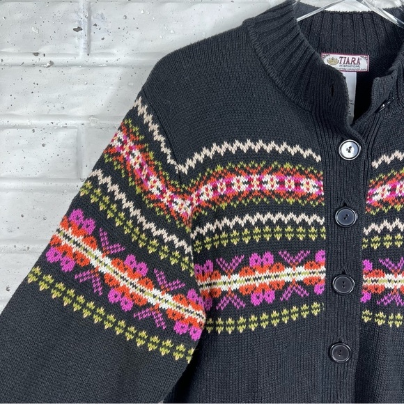 Vintage TIARA Black fair Isle Button up sweater cardigan - Picture 2 of 7